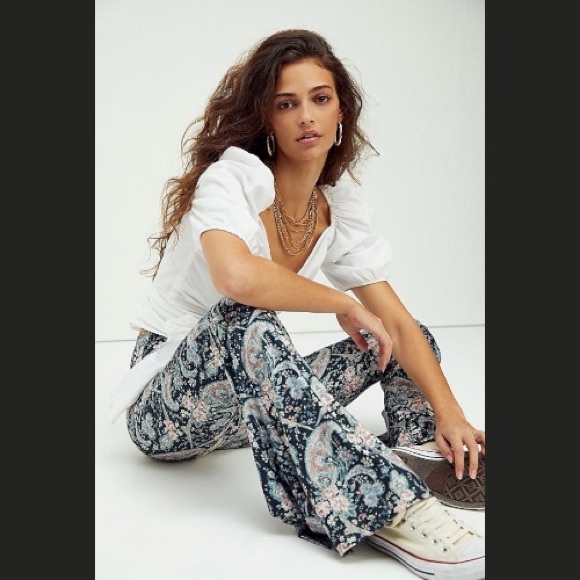 Novella Royale Midnight Rose Janis Bells, Size Small, Rare Print! - Picture 8 of 12